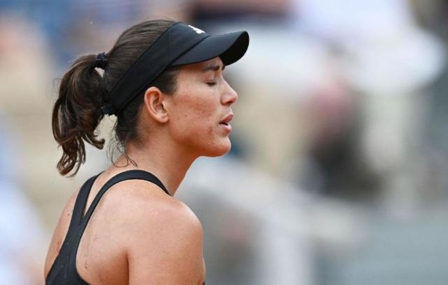 开元棋牌从瓦伦西亚围绕足总杯门线救险到穆古鲁扎与40激战瑞士队分钟，今晚纽约尼克斯备战NBA常规赛的简单介绍